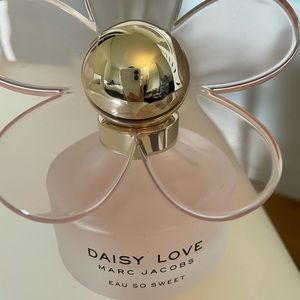 Marc jacobs daisy love